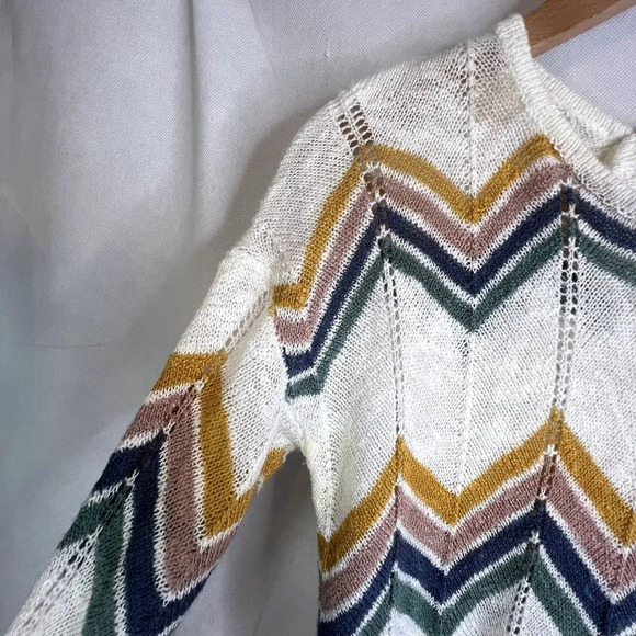 Hippie Rose Colorful Chevron Knit Sweater Size Small - Picture 5 of 11